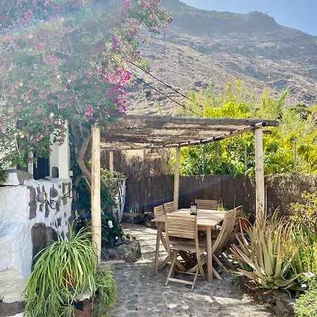 4br Heaven Close To Nature And Ocean In Quiet Setting